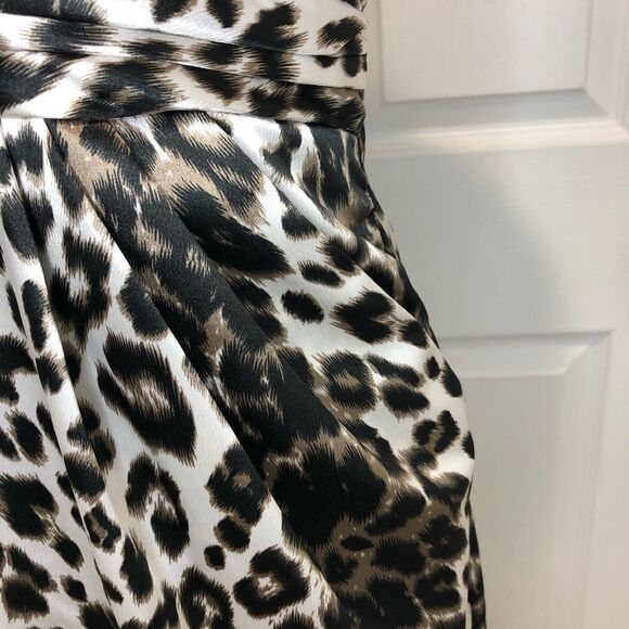 Tweeze Me strapless animal print dress w/ pockets - Picture 10 of 16